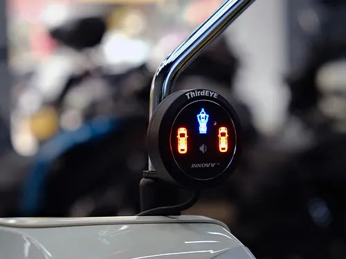 INNOVV ThirdEYE Power Input & Watch Display