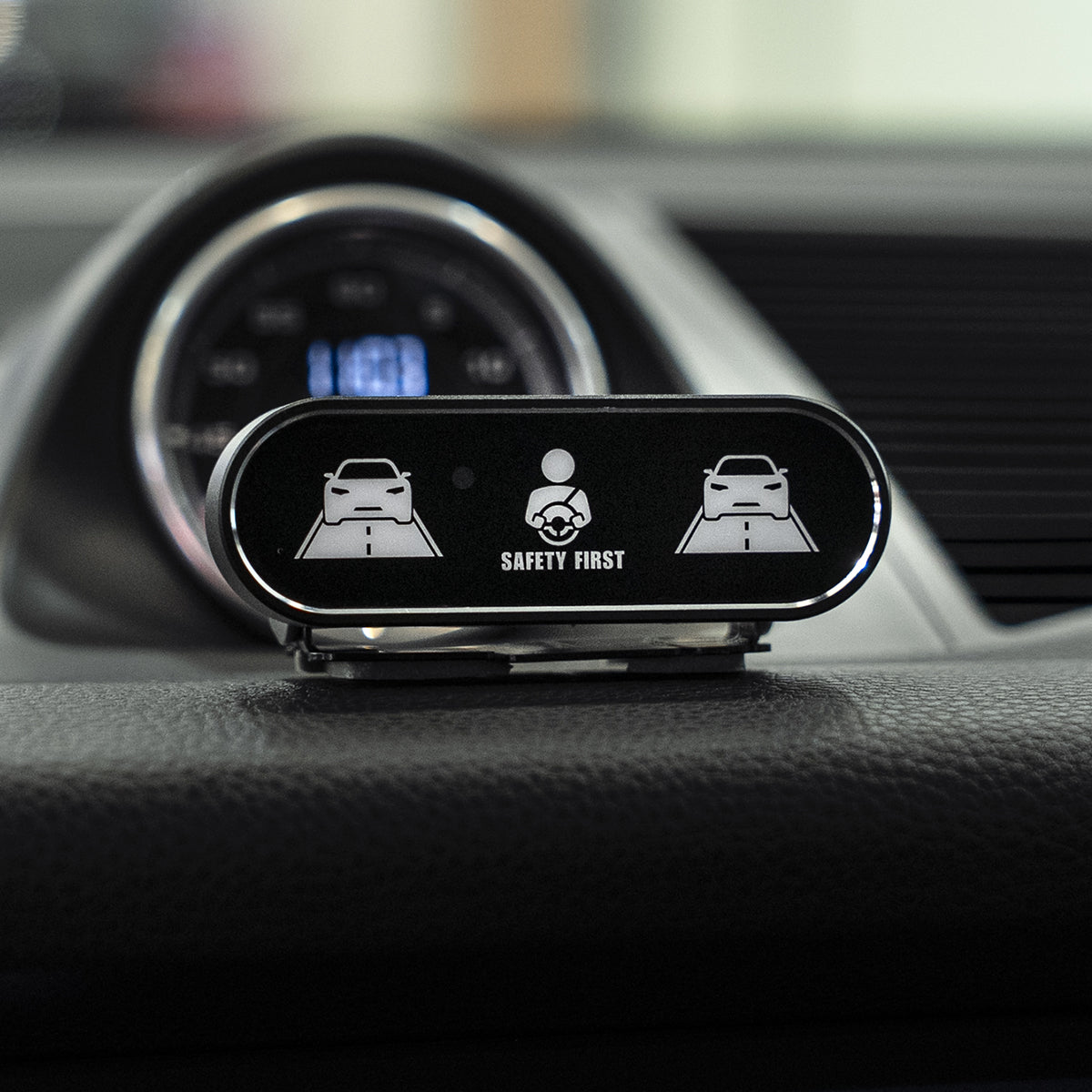 INNOVV ThirdEYE C1 | Vehicle BSM System with 77GHz Radar