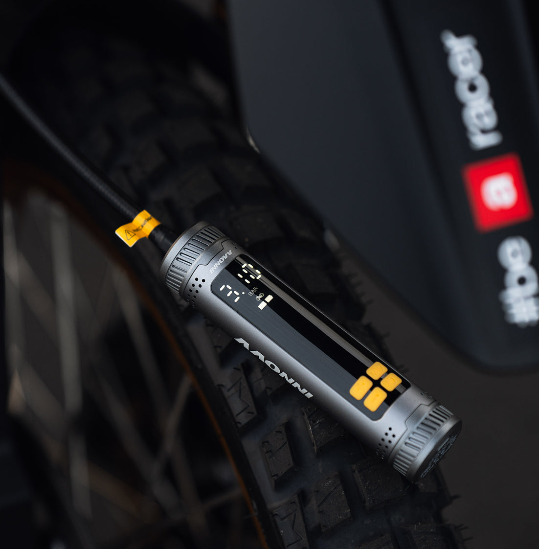 INNOVV P2 Portable Tire Inflator