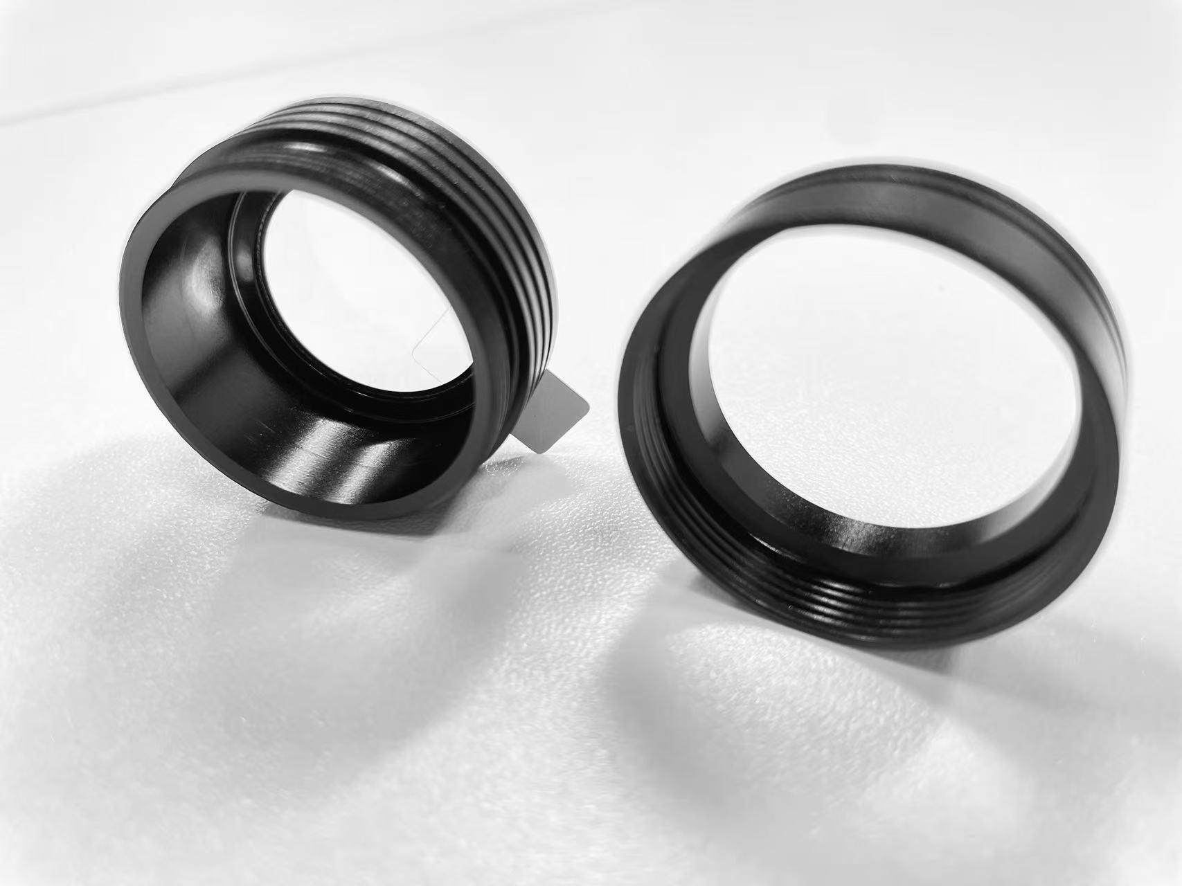 Lens Protector/ Lens hood