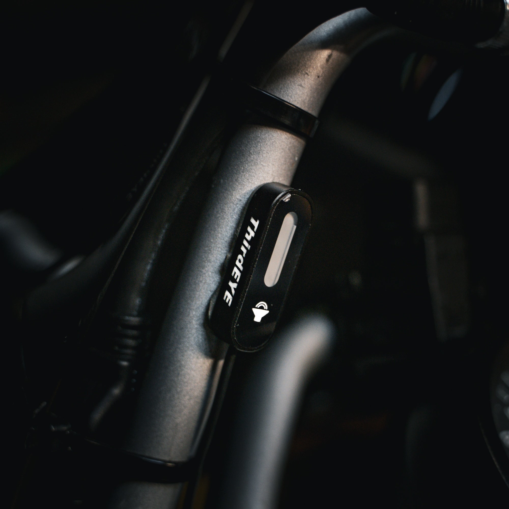 INNOVV ThirdEYE-Mirror Version |Motorcycle BSD System with 77GHz Radar